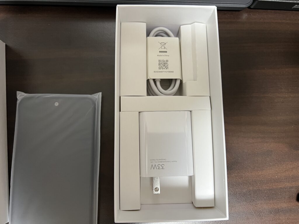 充電ケーブル、33W急速充電器