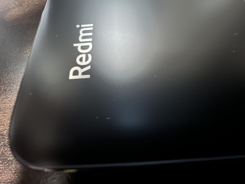 RedmiNote11_背面_素材感