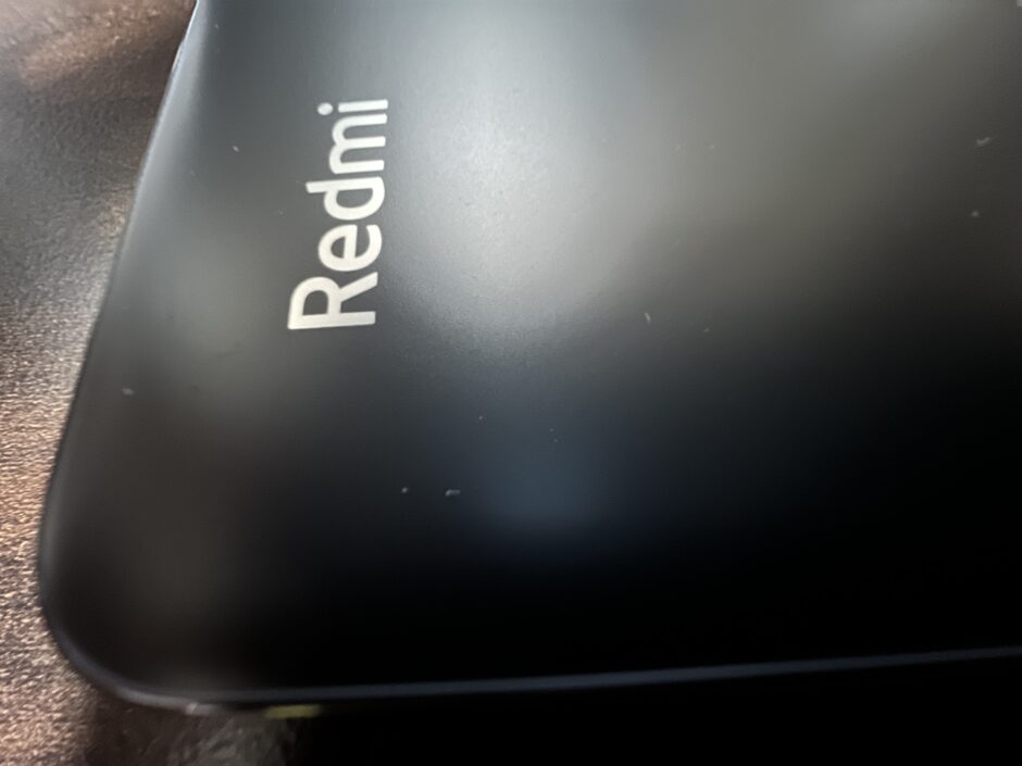 RedmiNote11_背面_素材感